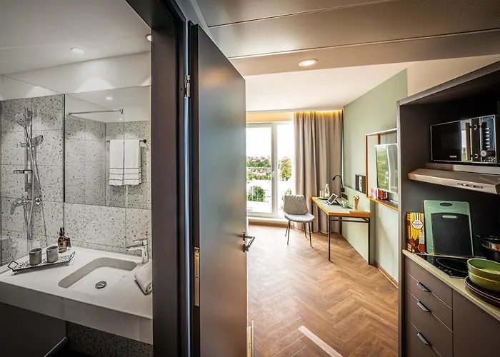 Hotel Loginn Airport Berlin