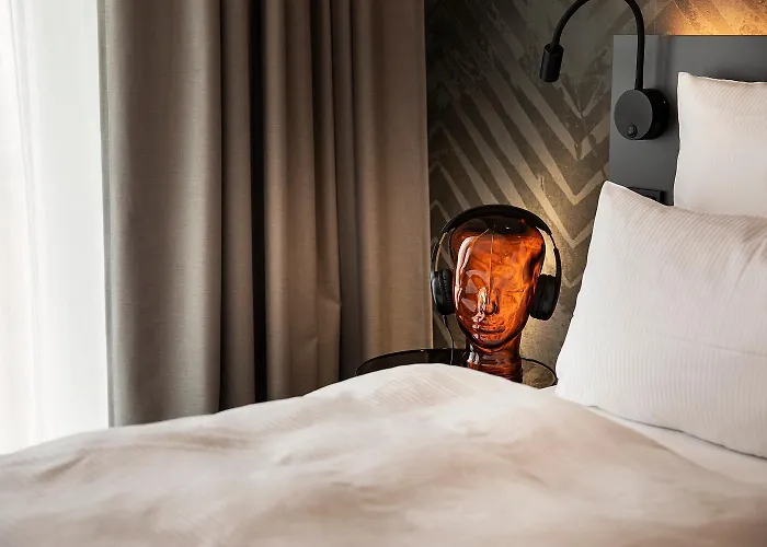 Loginn Airport 3* Berlin