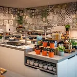 Loginn Airport 3* Berlin
