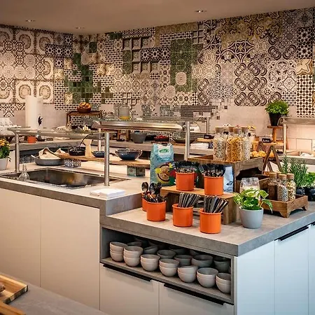 Loginn Airport 3* Βερολίνο