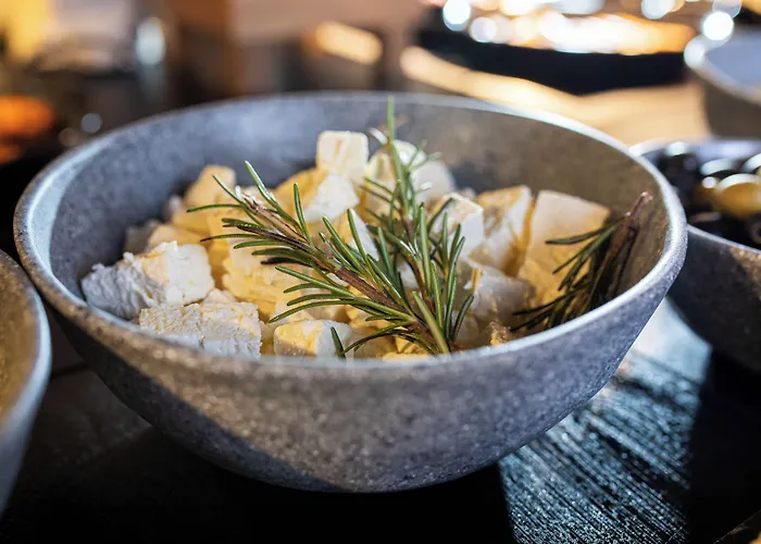 Loginn Airport 3* Берлин